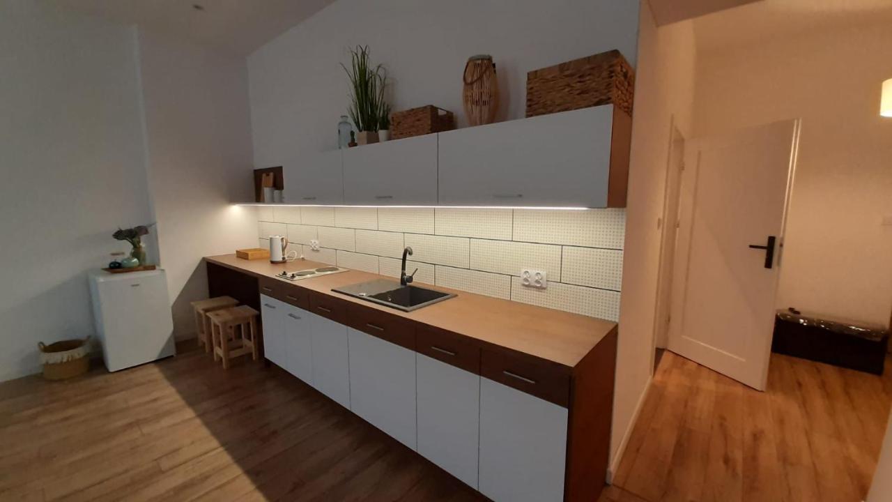 Apartamenty Jednosci 46 Breslavia Exterior foto
